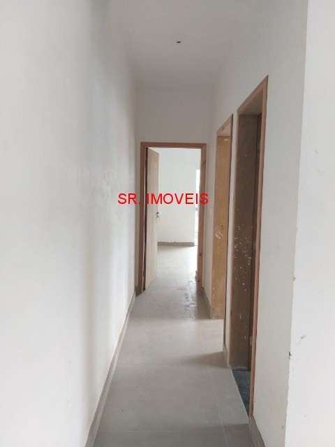 Sobrado à venda com 4 quartos, 200m² - Foto 13