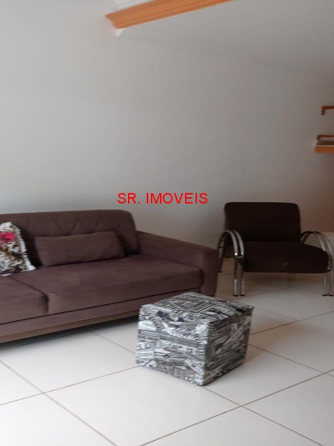 Apartamento à venda com 2 quartos, 70m² - Foto 19