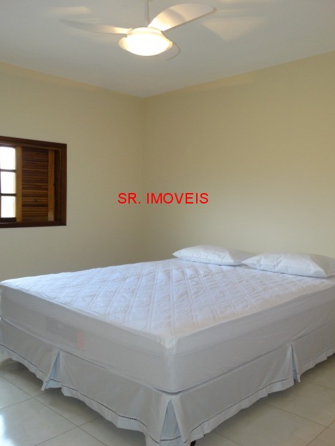 Apartamento à venda com 2 quartos, 68m² - Foto 2