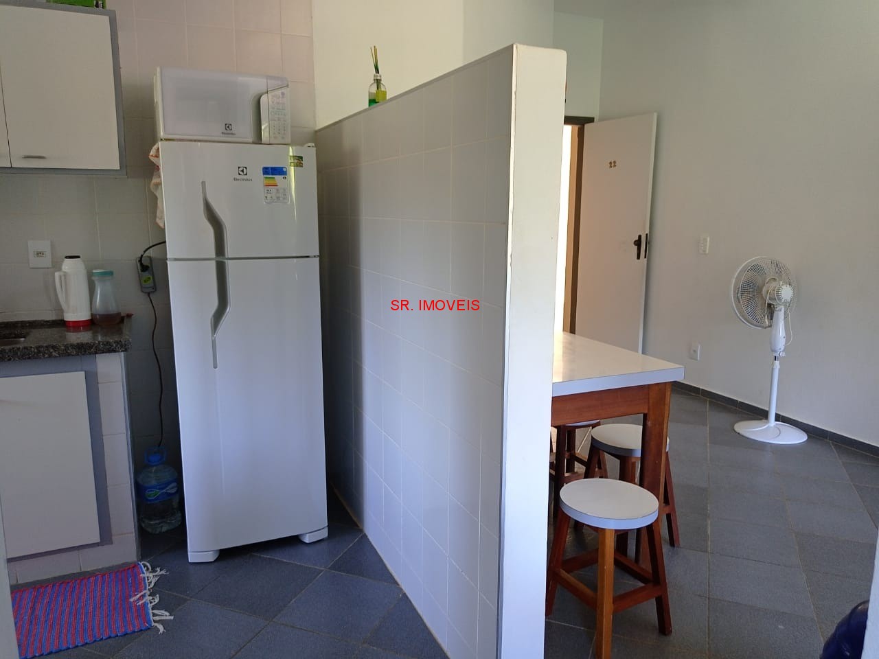 Apartamento à venda com 1 quarto, 50m² - Foto 5