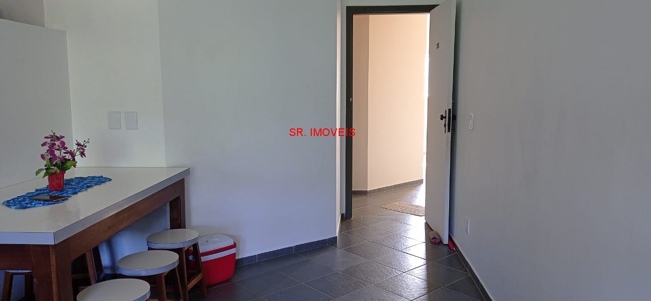 Apartamento à venda com 1 quarto, 50m² - Foto 4