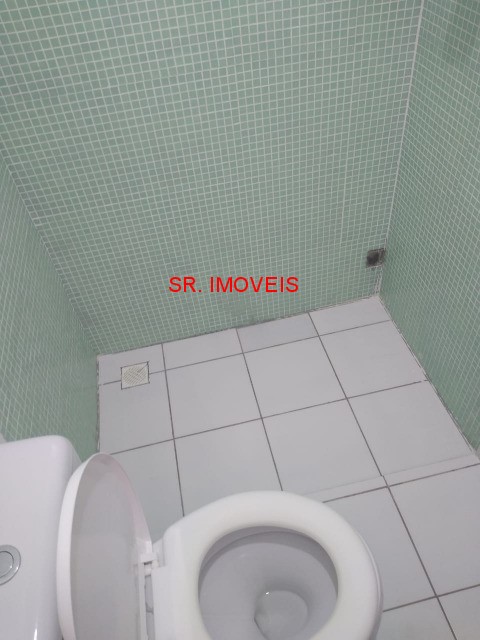 Apartamento à venda com 1 quarto, 40m² - Foto 13