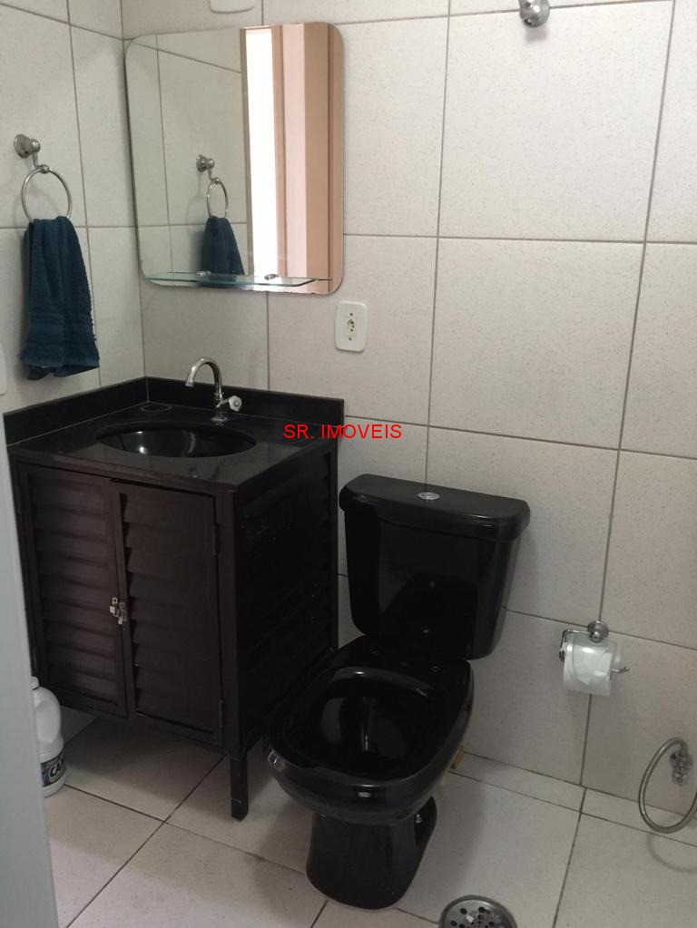 Apartamento à venda com 2 quartos, 60m² - Foto 15