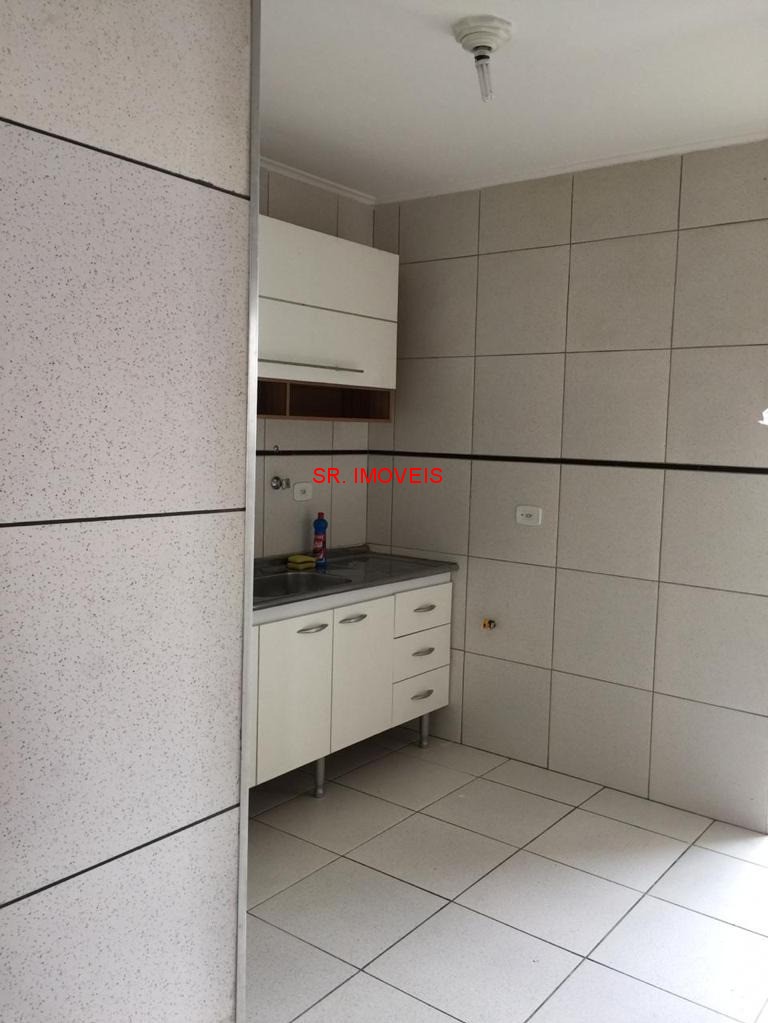 Apartamento à venda com 2 quartos, 60m² - Foto 11