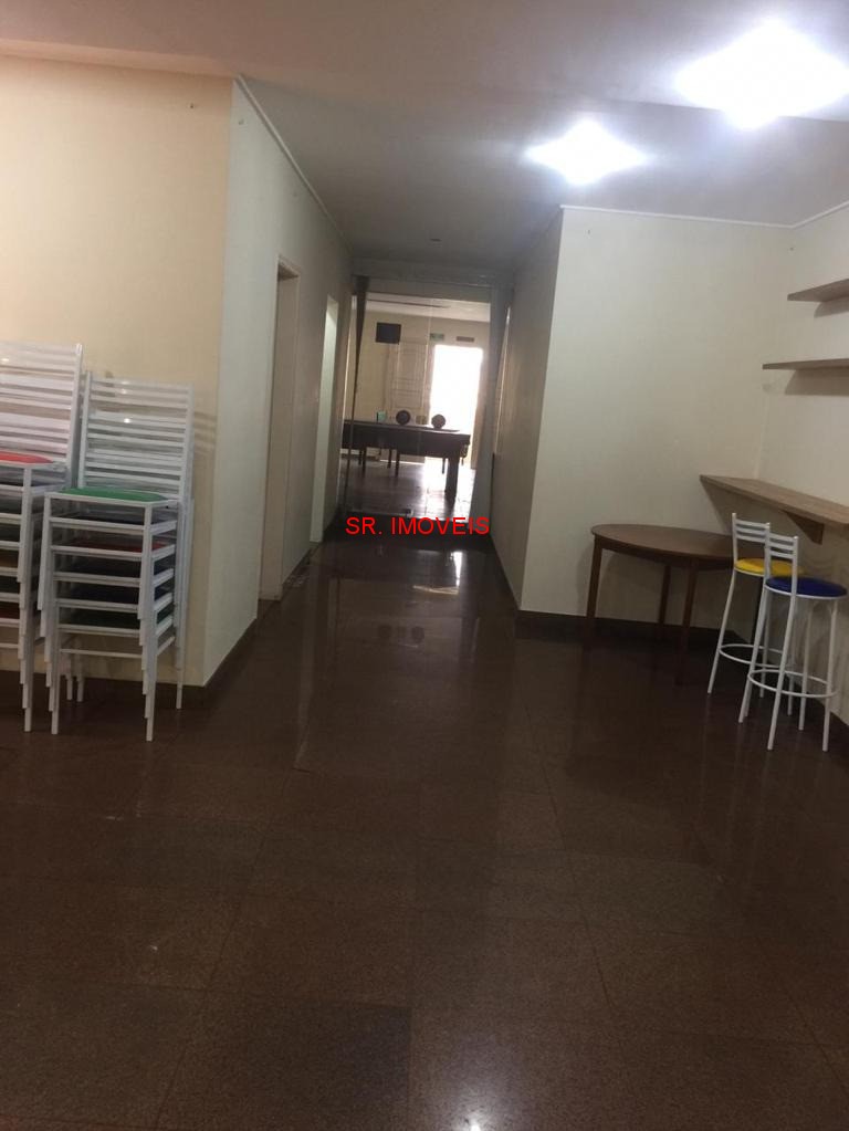 Apartamento à venda com 2 quartos, 60m² - Foto 23