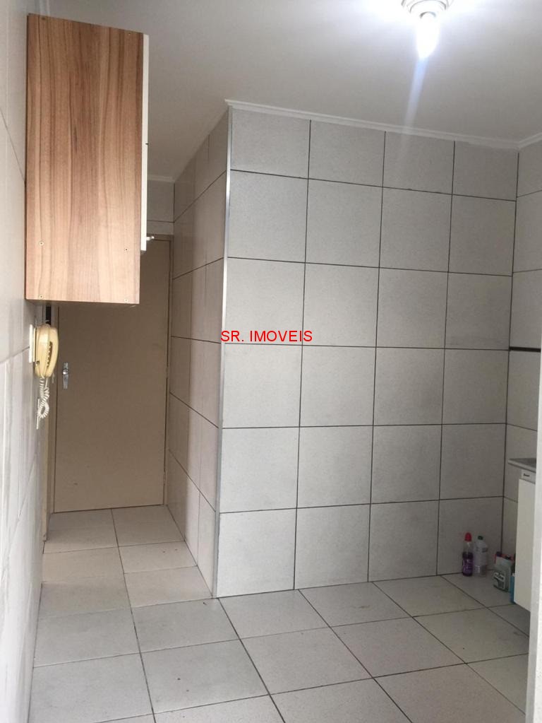 Apartamento à venda com 2 quartos, 60m² - Foto 14