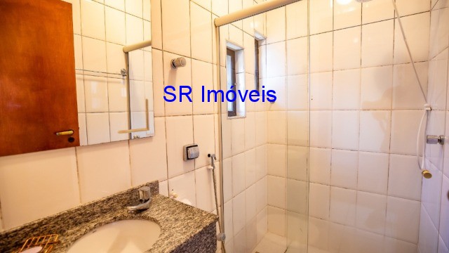 Apartamento à venda com 2 quartos, 80m² - Foto 2