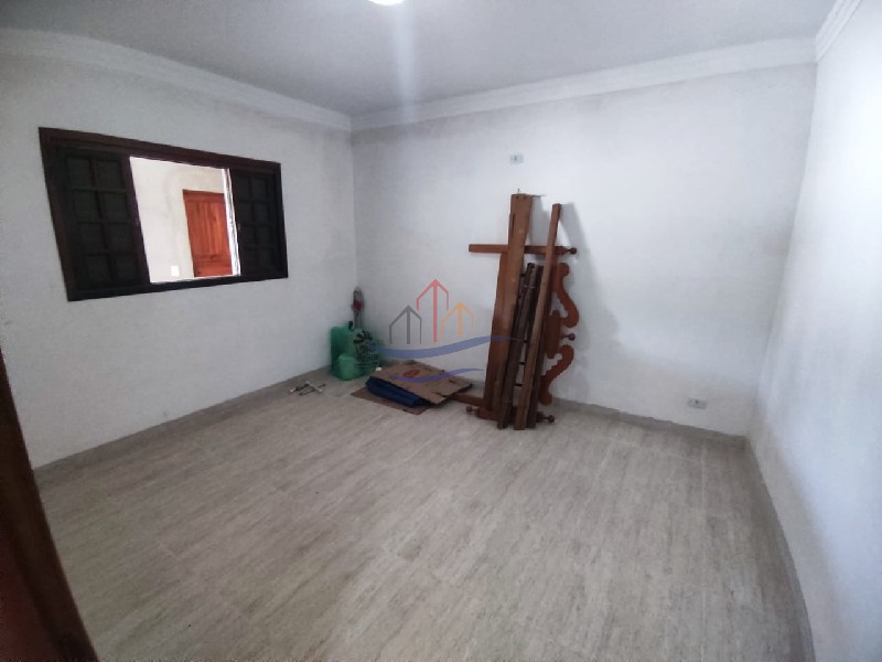 Casa à venda com 1 quarto, 120m² - Foto 8