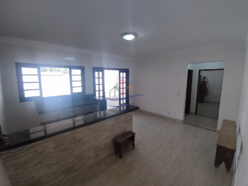 Casa à venda com 1 quarto, 120m² - Foto 4