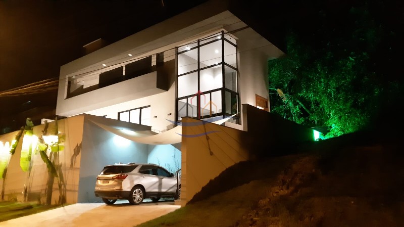 Casa de Condomínio à venda com 4 quartos, 230m² - Foto 7