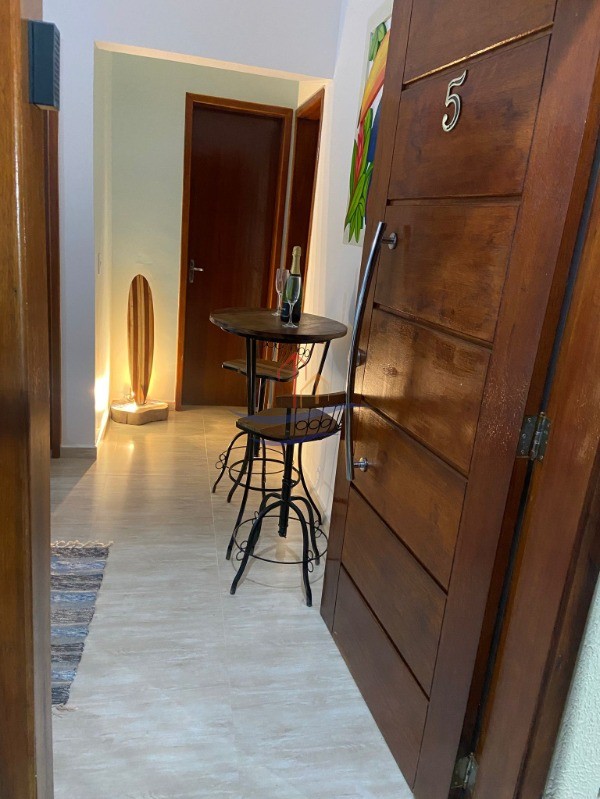 Apartamento à venda com 2 quartos, 49m² - Foto 2