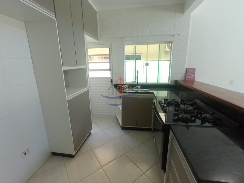 Sobrado à venda com 2 quartos, 100m² - Foto 9