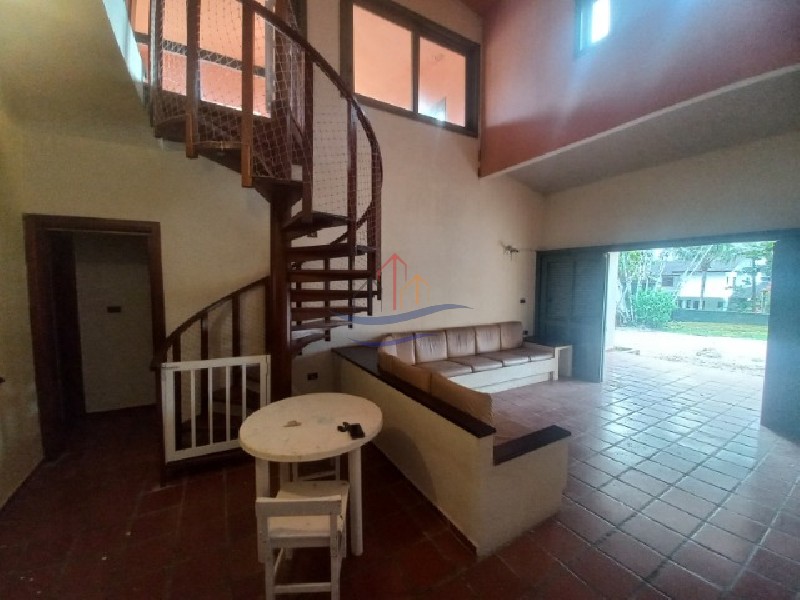 Casa de Condomínio para alugar com 6 quartos, 600m² - Foto 9