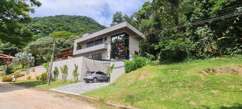 Casa de Condomínio à venda com 4 quartos, 230m² - Foto 20