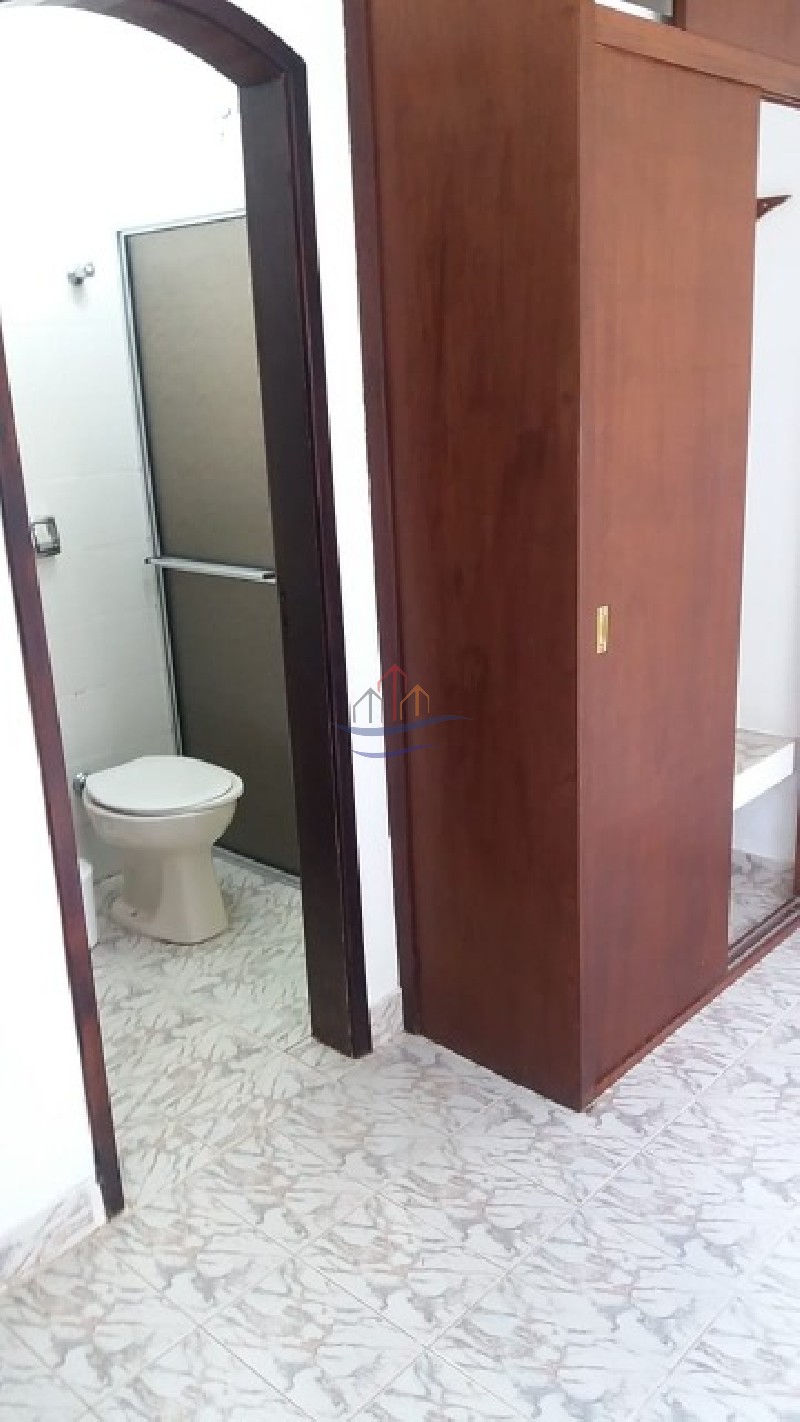 Apartamento para alugar com 2 quartos, 65m² - Foto 13