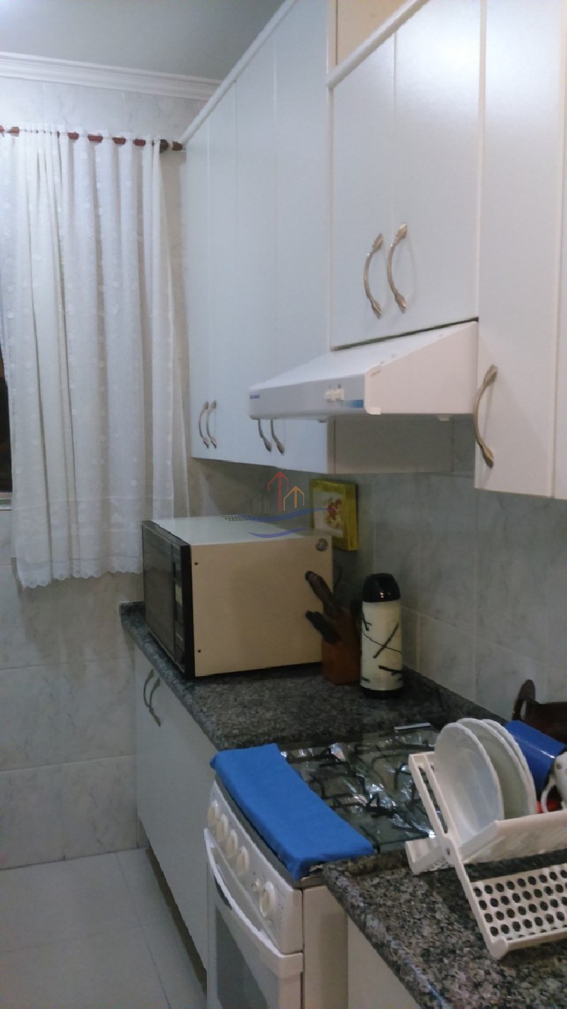 Apartamento à venda com 2 quartos, 64m² - Foto 9