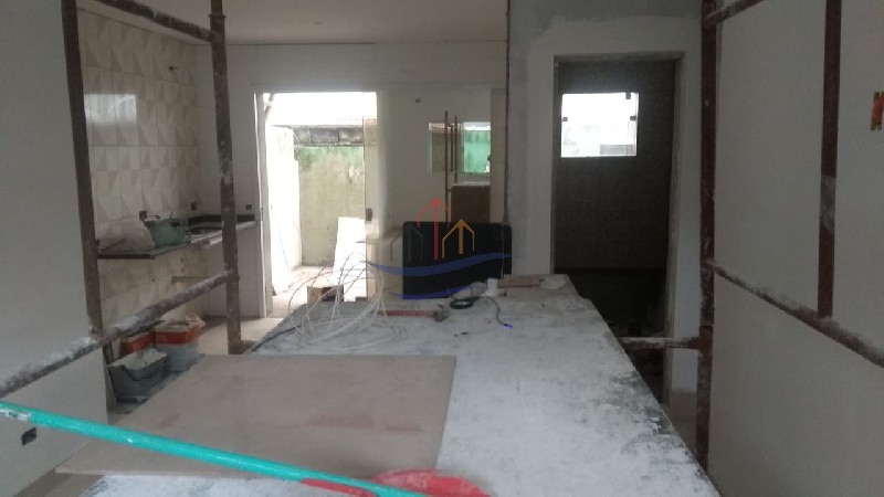 Apartamento à venda com 2 quartos, 67m² - Foto 3