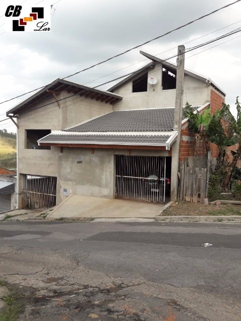 Sobrado à venda com 3 quartos, 500m² - Foto 1