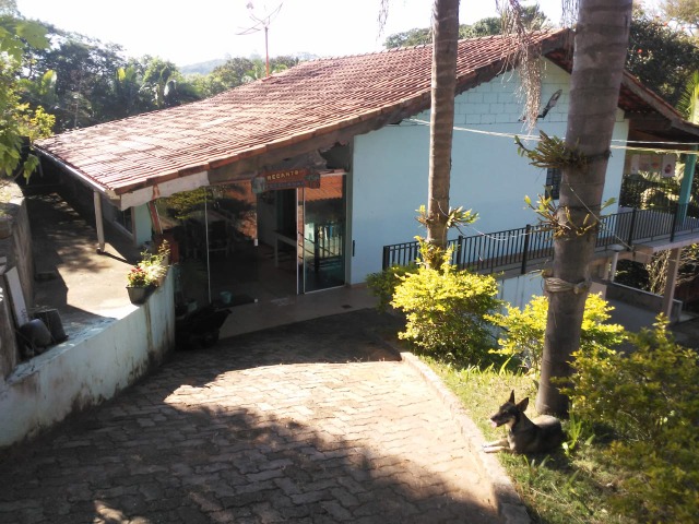 Fazenda à venda com 3 quartos, 2300m² - Foto 4