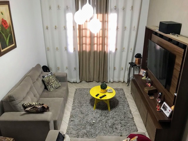 Casa à venda com 3 quartos, 125m² - Foto 2