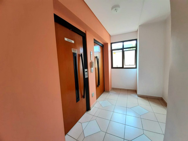 Apartamento à venda com 2 quartos, 72m² - Foto 8