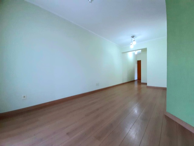 Apartamento à venda com 2 quartos, 72m² - Foto 11