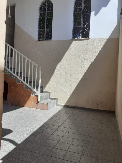 Sobrado à venda com 6 quartos, 300m² - Foto 11