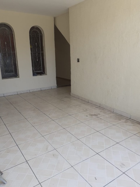 Sobrado à venda com 6 quartos, 300m² - Foto 19