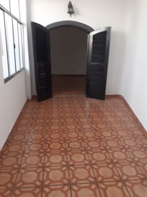 Sobrado à venda com 3 quartos, 300m² - Foto 10