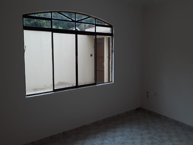 Casa à venda com 2 quartos, 250m² - Foto 13