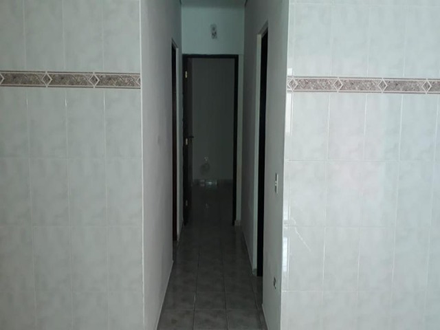 Casa à venda com 2 quartos, 250m² - Foto 17