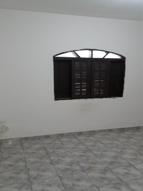 Casa à venda com 2 quartos, 250m² - Foto 23