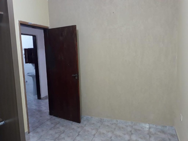 Casa à venda com 2 quartos, 250m² - Foto 25