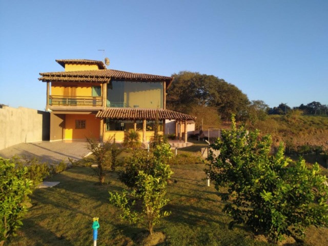 Fazenda à venda com 4 quartos, 1000m² - Foto 2