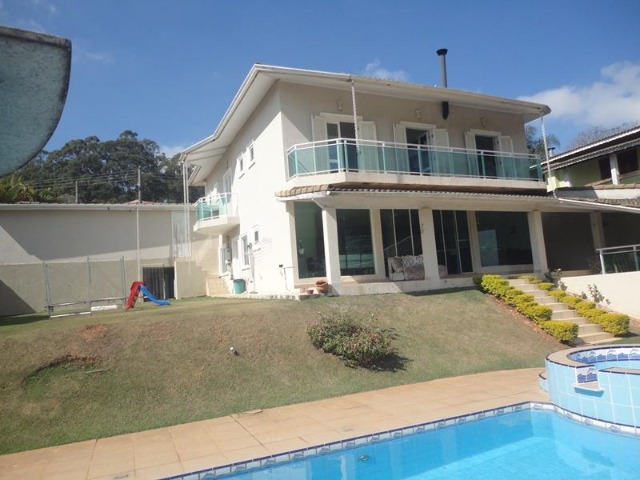 Fazenda à venda com 4 quartos, 1400m² - Foto 1