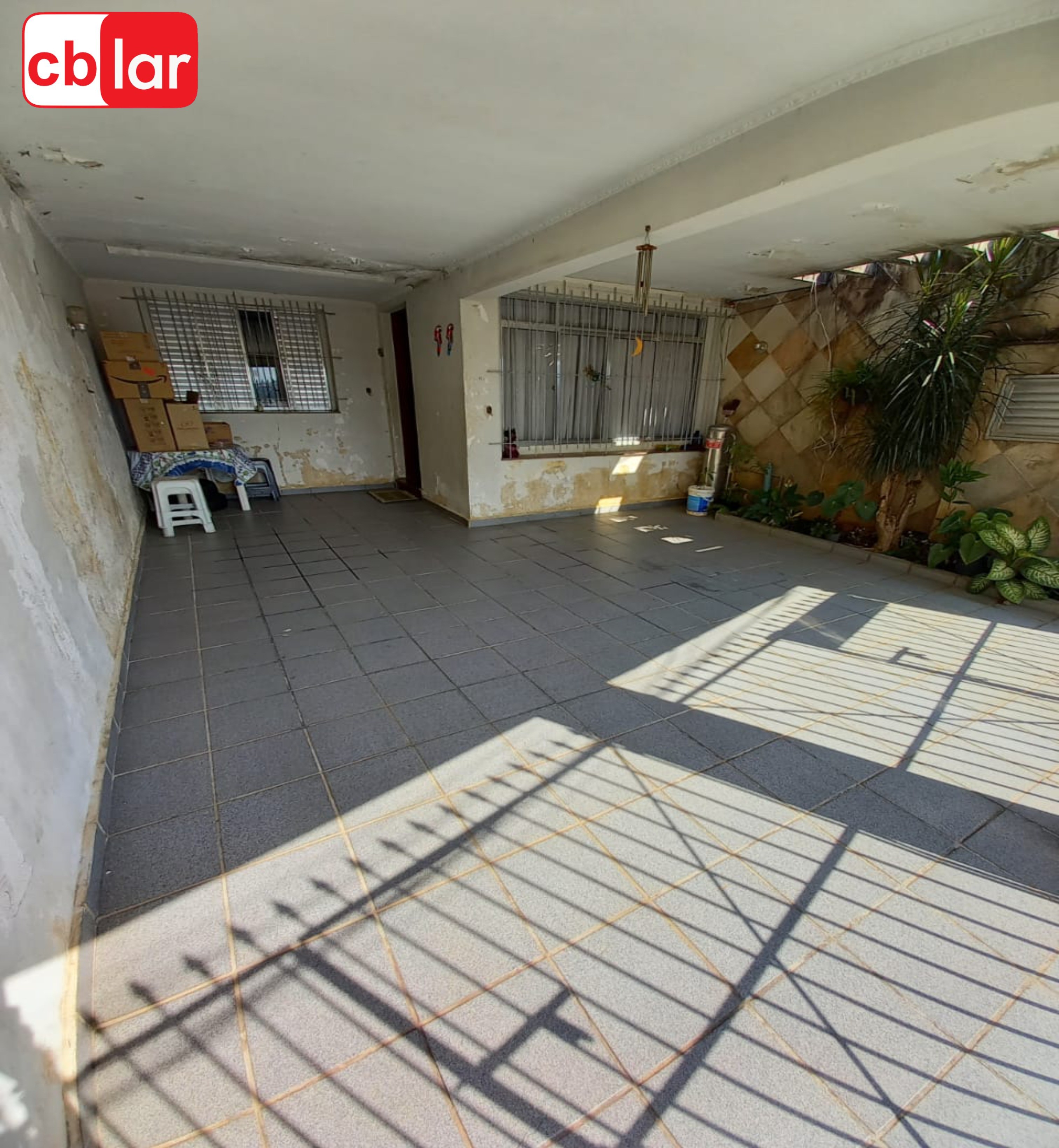 Casa à venda com 2 quartos, 118m² - Foto 1