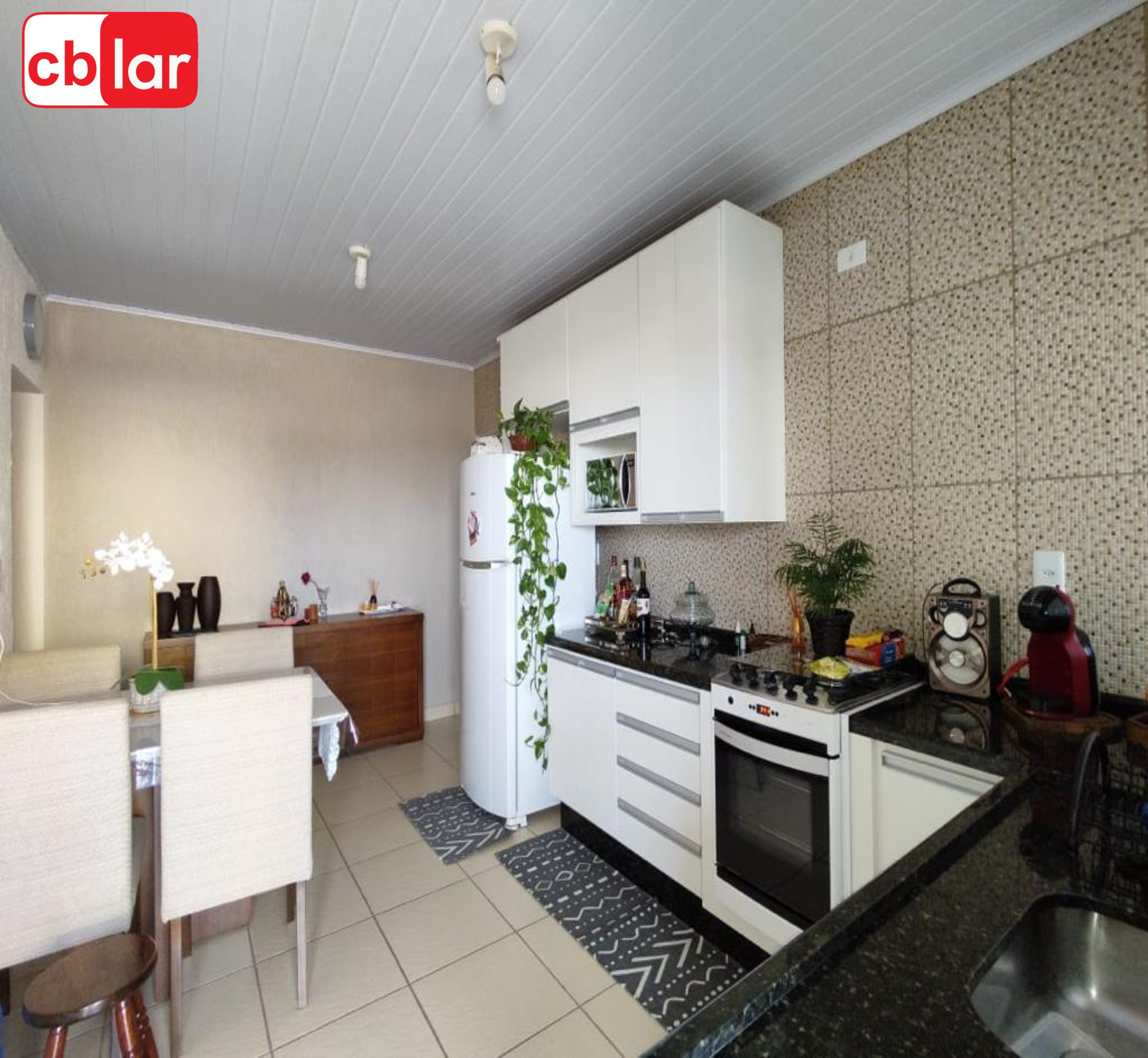 Casa à venda com 2 quartos, 200m² - Foto 10