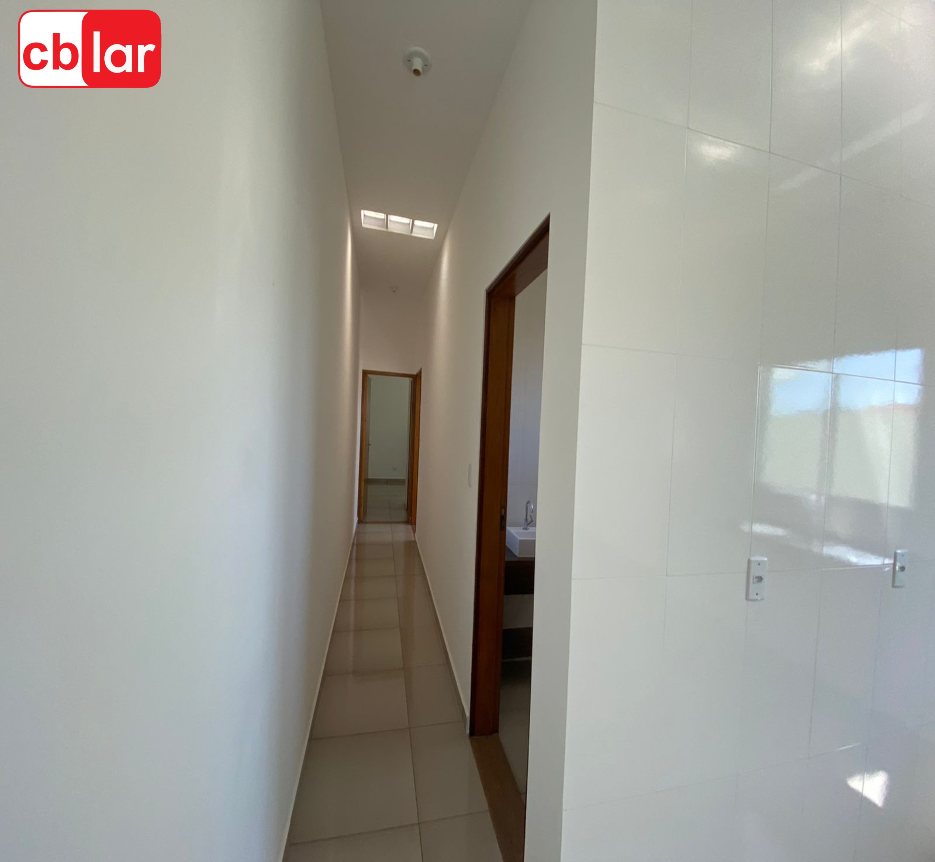 Casa à venda com 2 quartos, 140m² - Foto 4