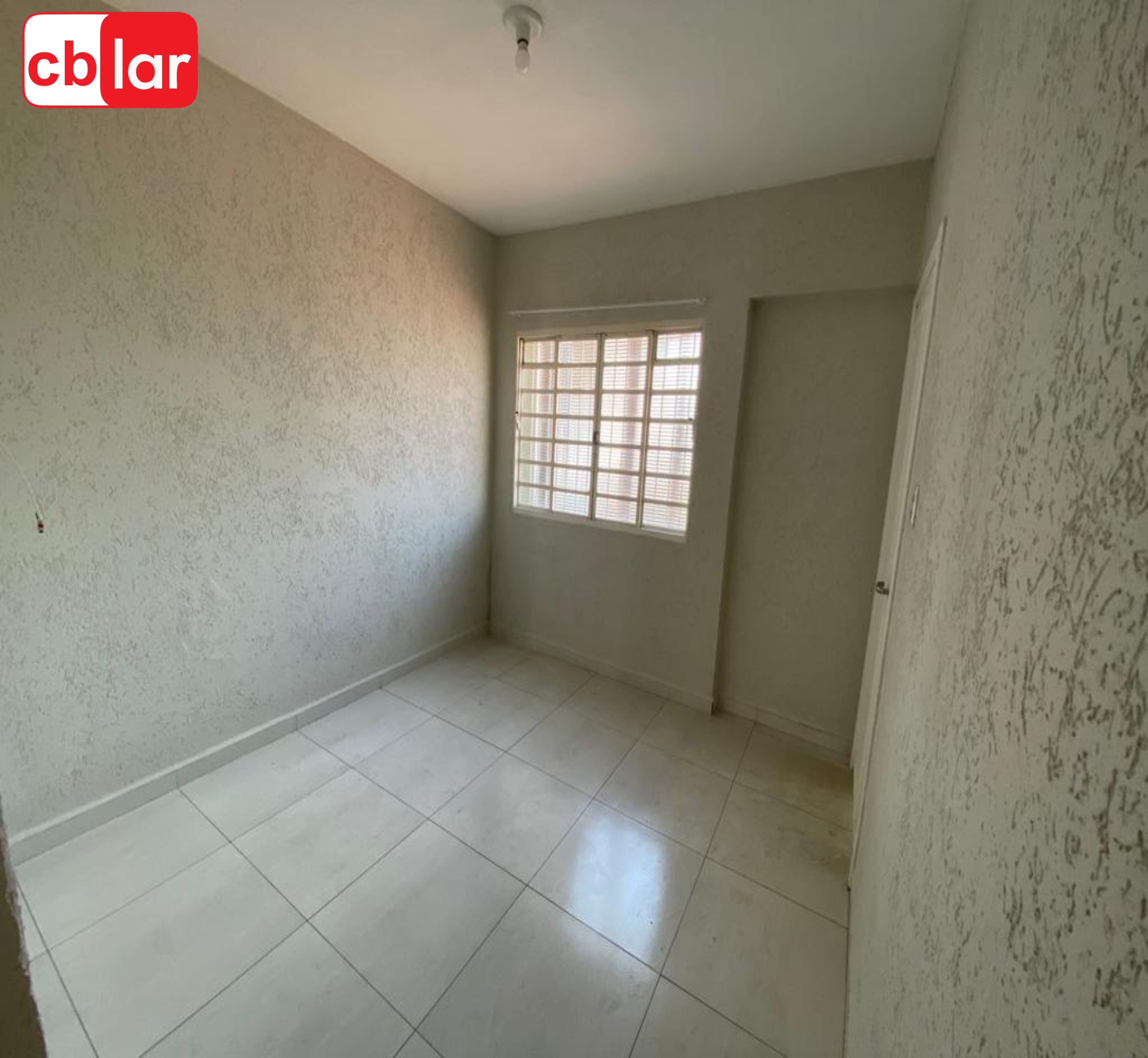 Casa à venda com 2 quartos, 110m² - Foto 5