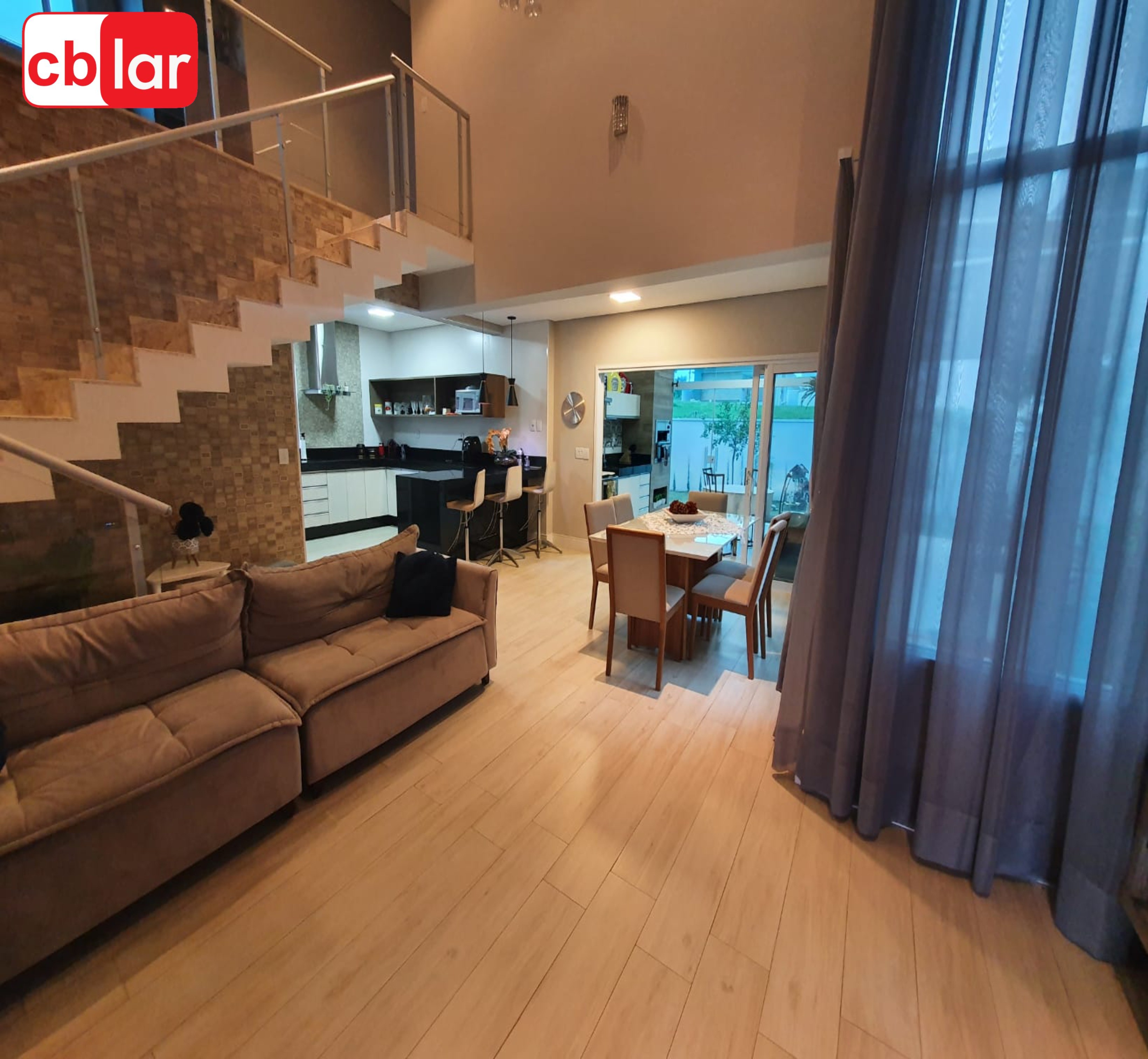 Casa à venda com 4 quartos, 300m² - Foto 23