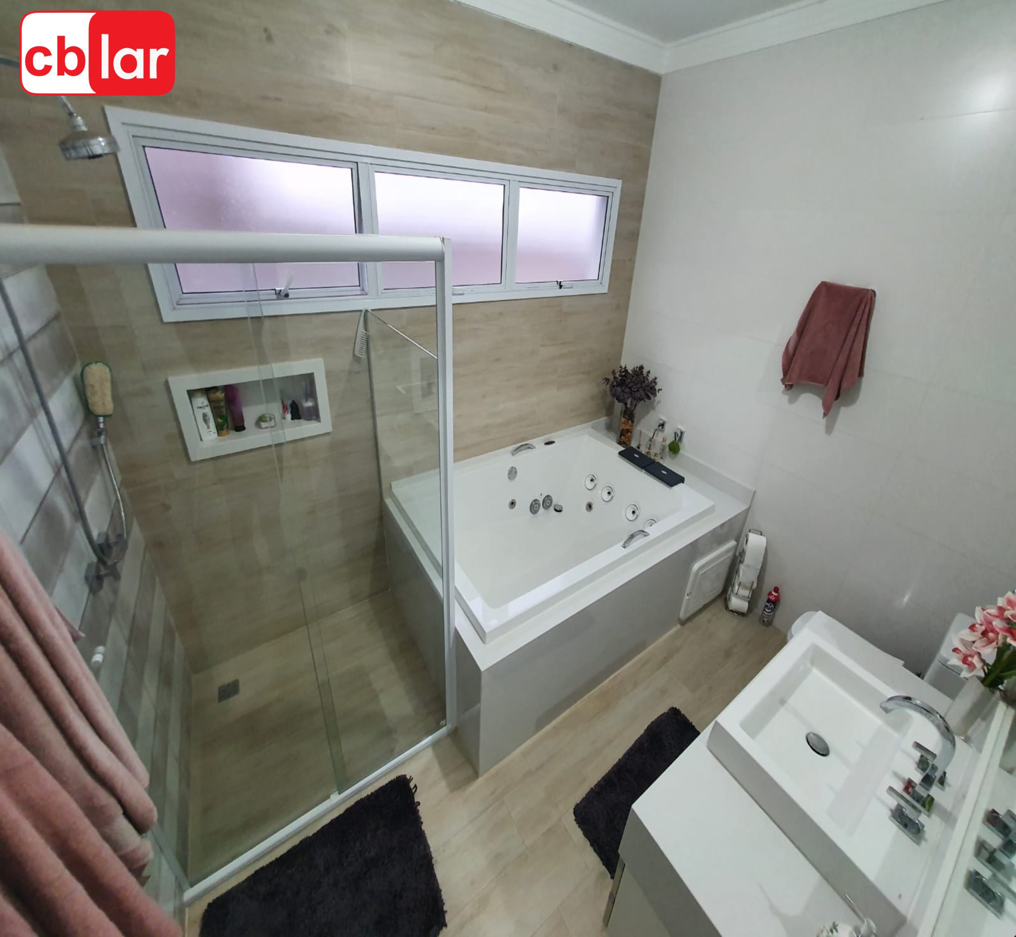 Casa à venda com 4 quartos, 300m² - Foto 17