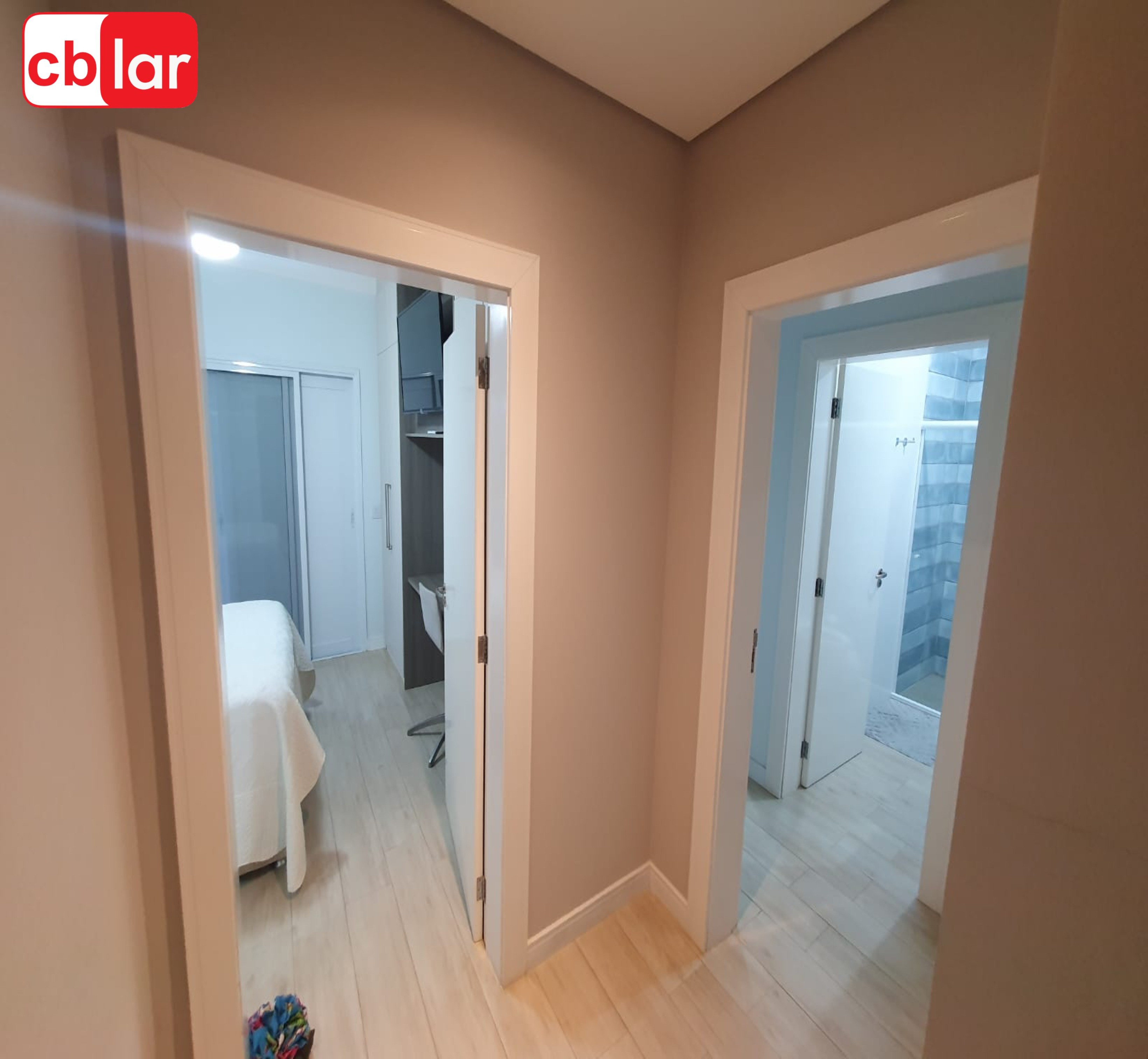 Casa à venda com 4 quartos, 300m² - Foto 11