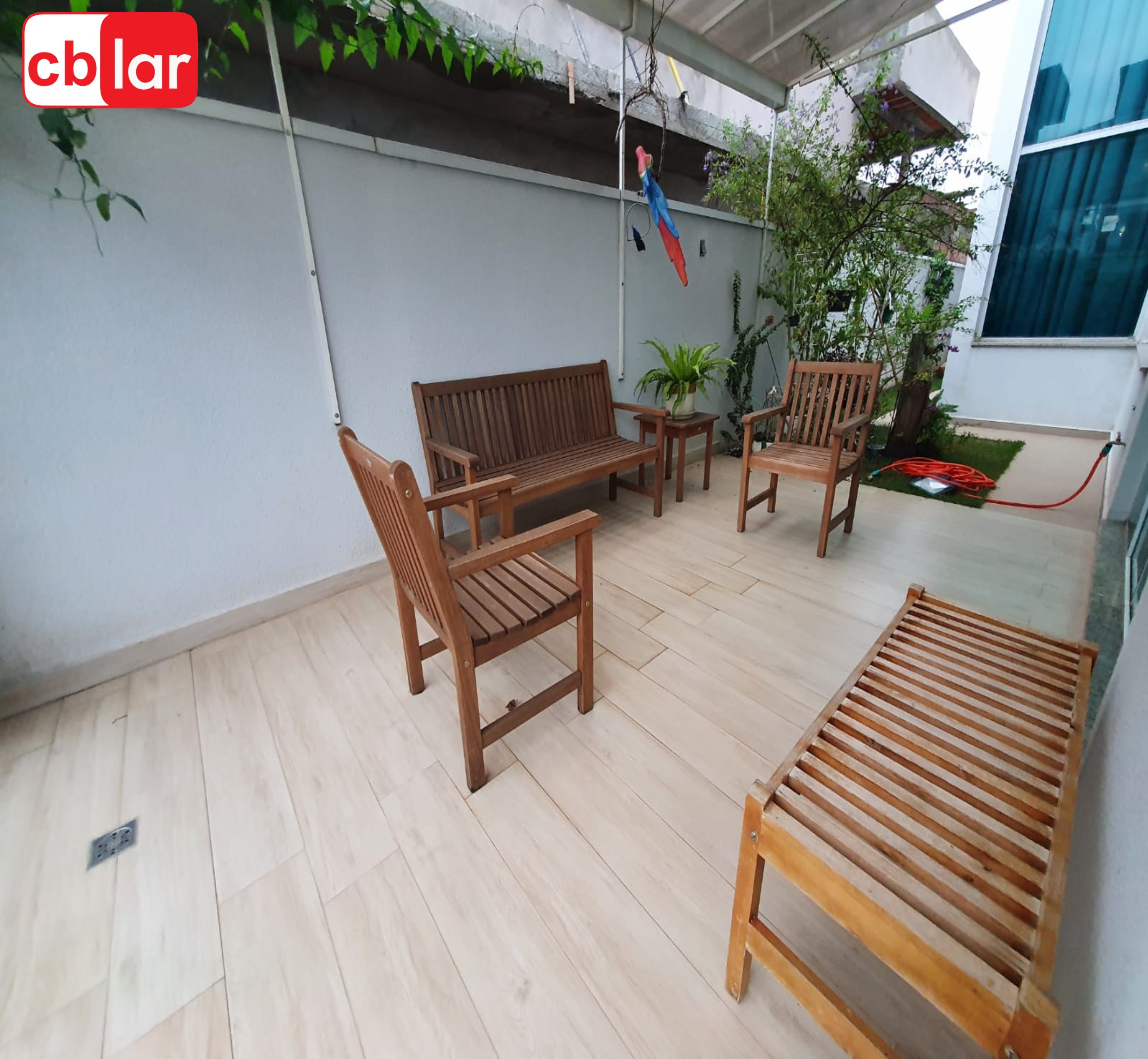 Casa à venda com 4 quartos, 300m² - Foto 8