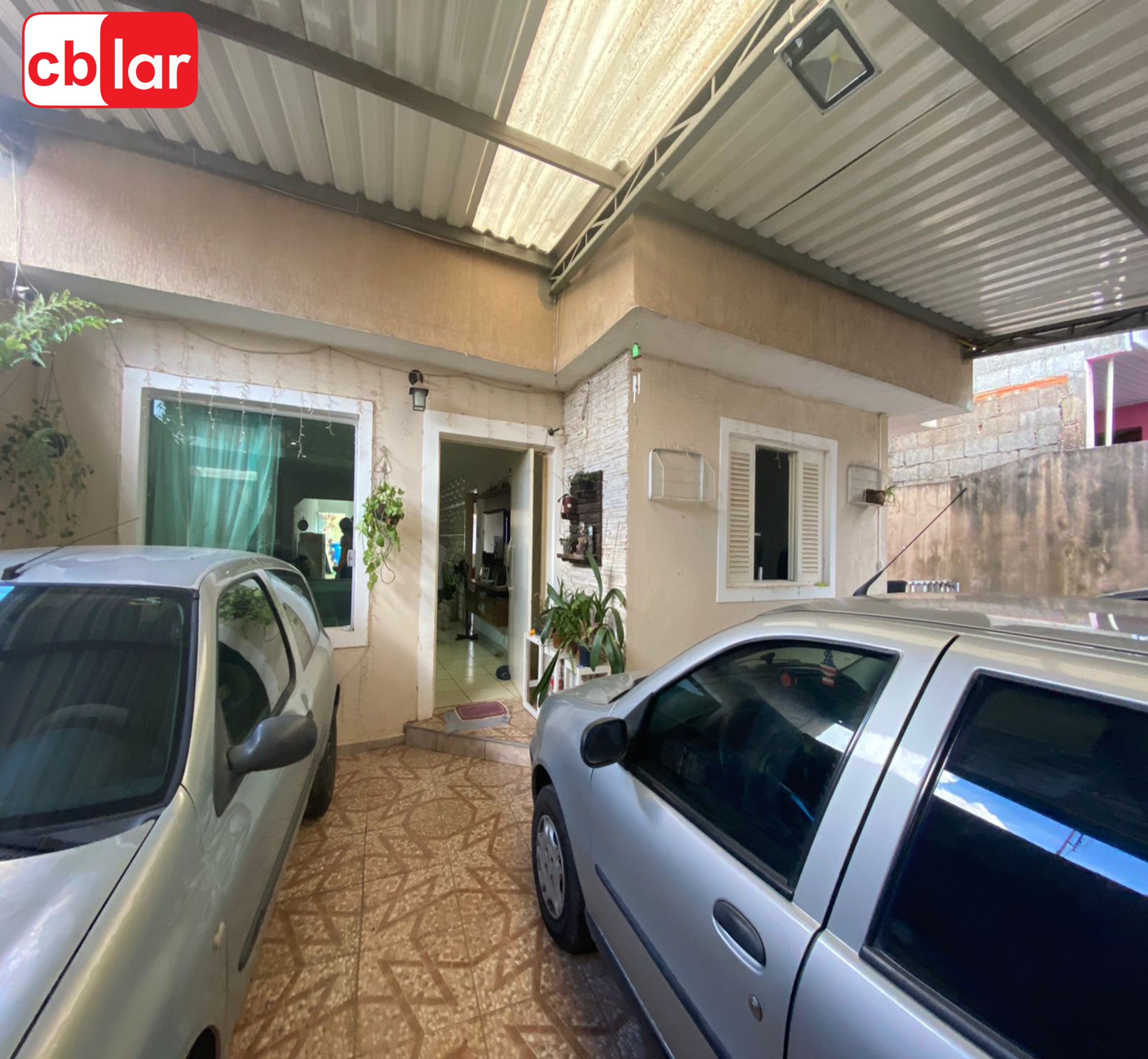 Casa à venda com 9 quartos, 250m² - Foto 22