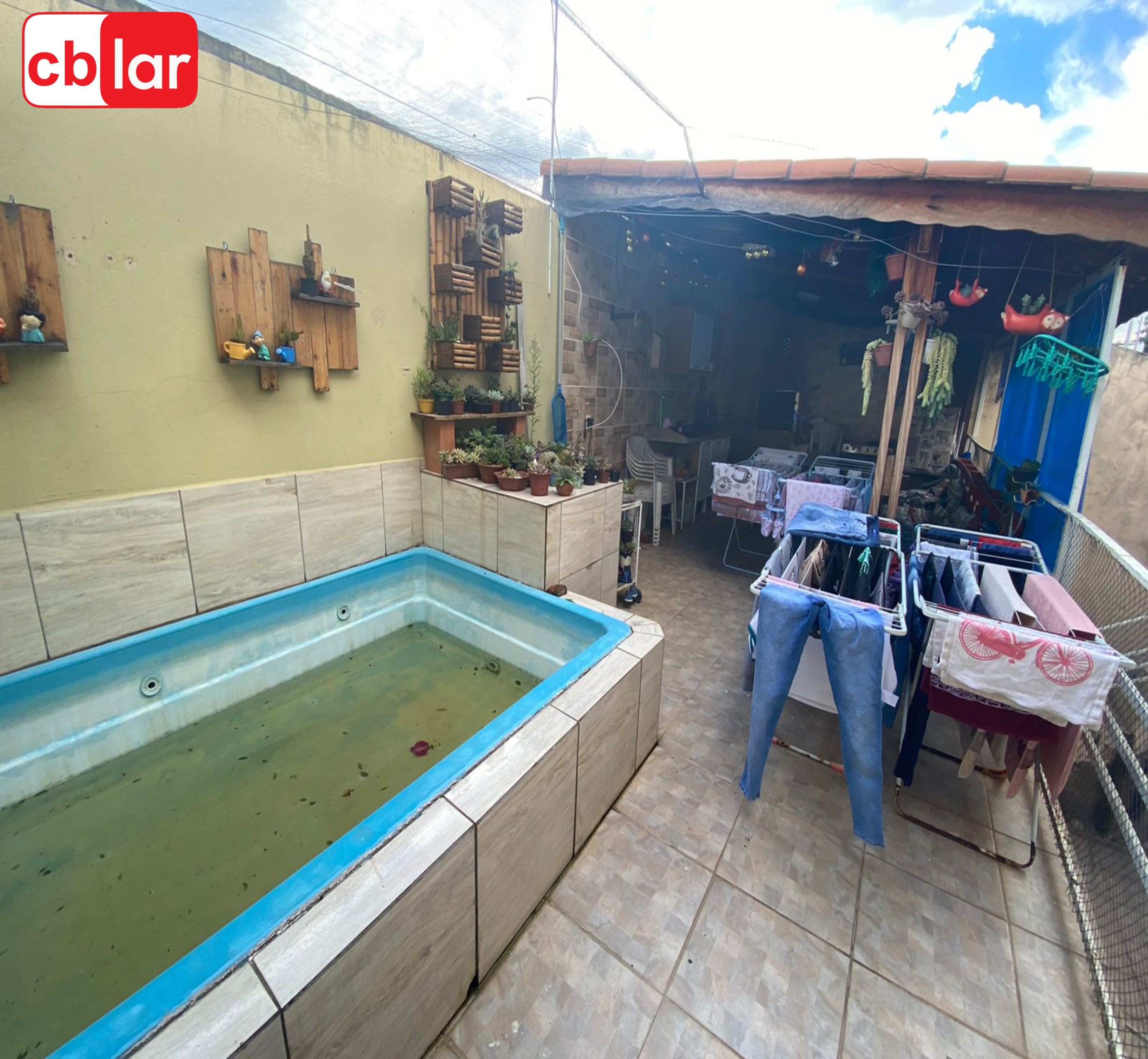 Casa à venda com 9 quartos, 250m² - Foto 15