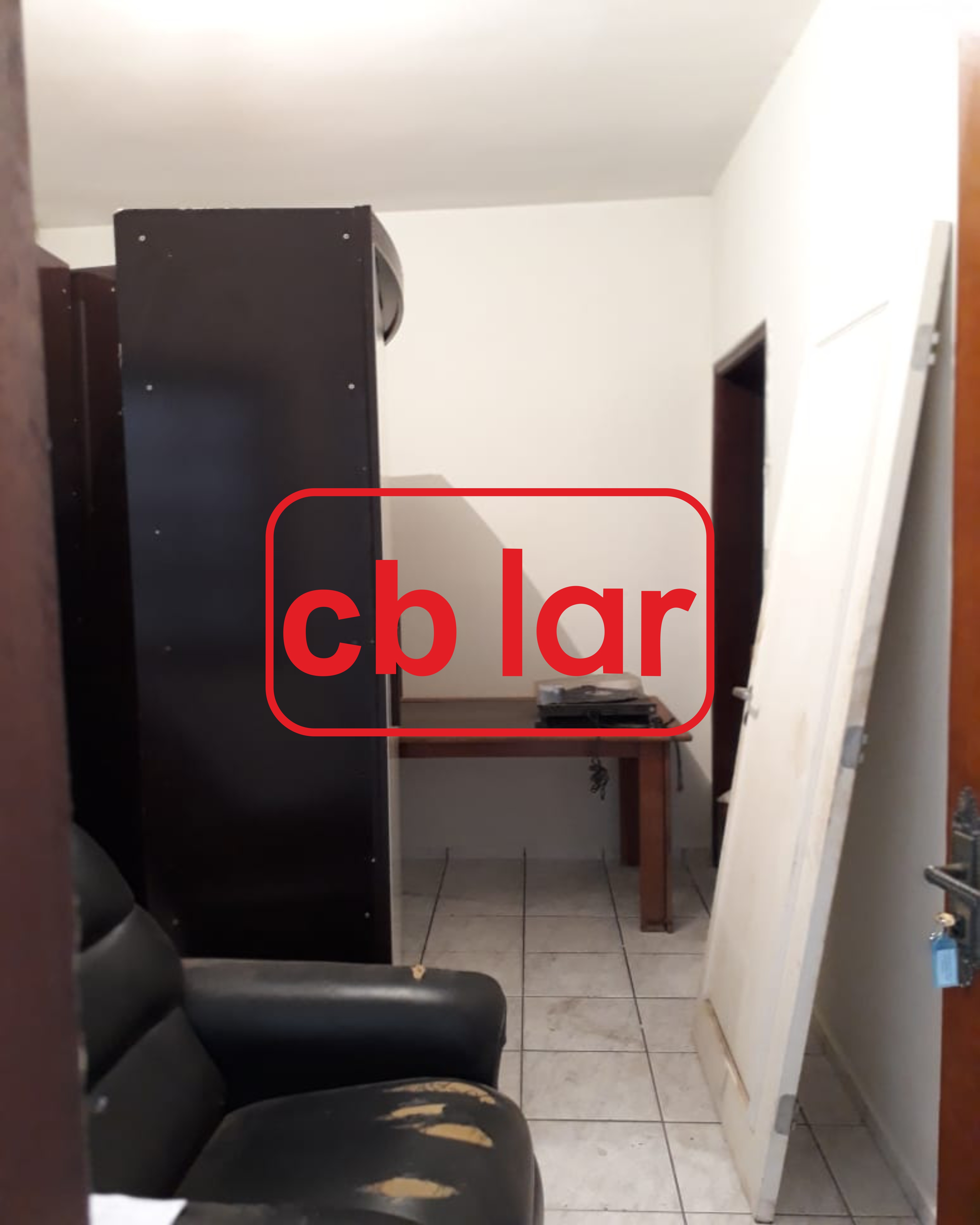 Casa à venda com 3 quartos, 144m² - Foto 2