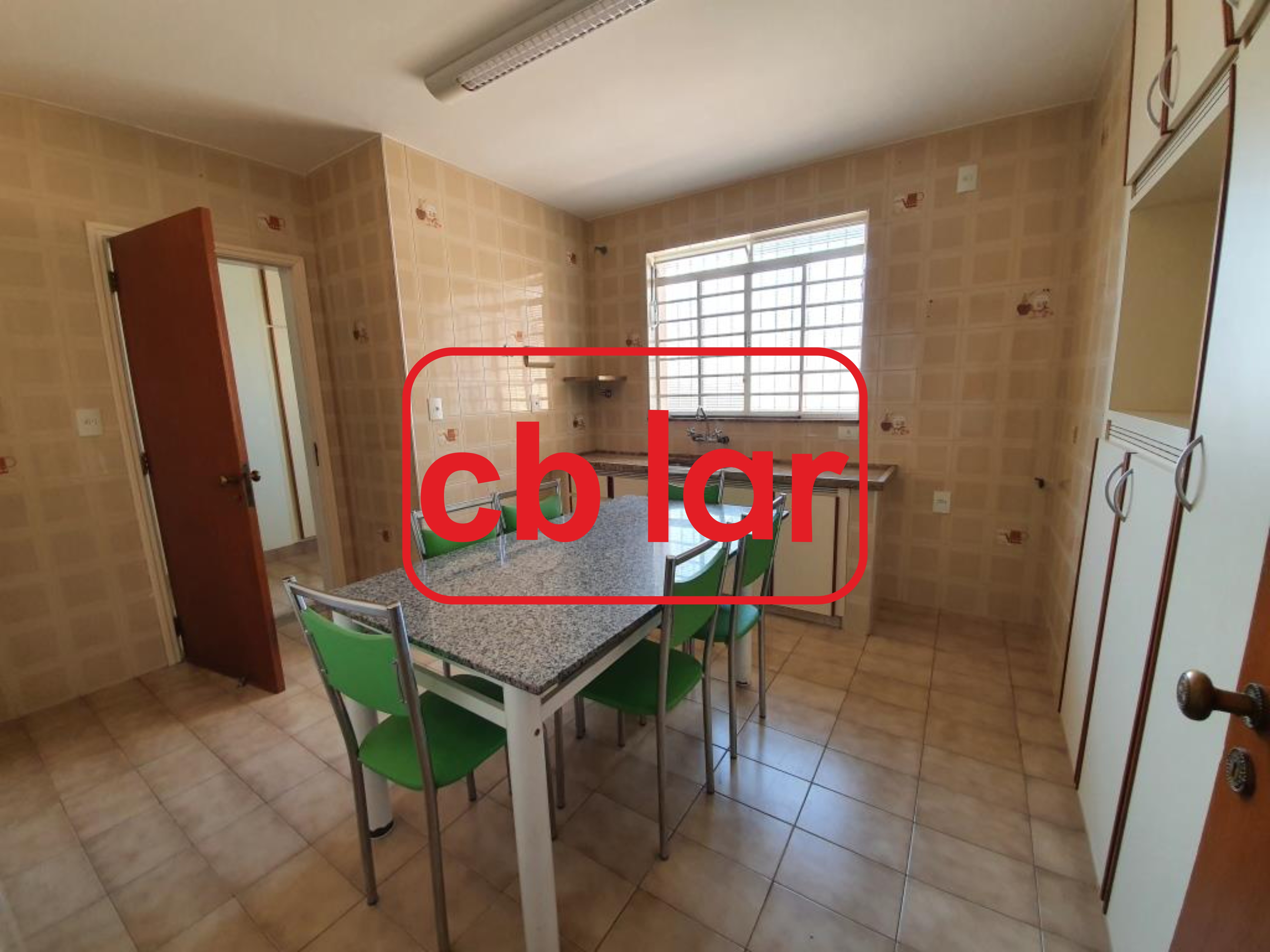 Sobrado à venda com 3 quartos, 250m² - Foto 9