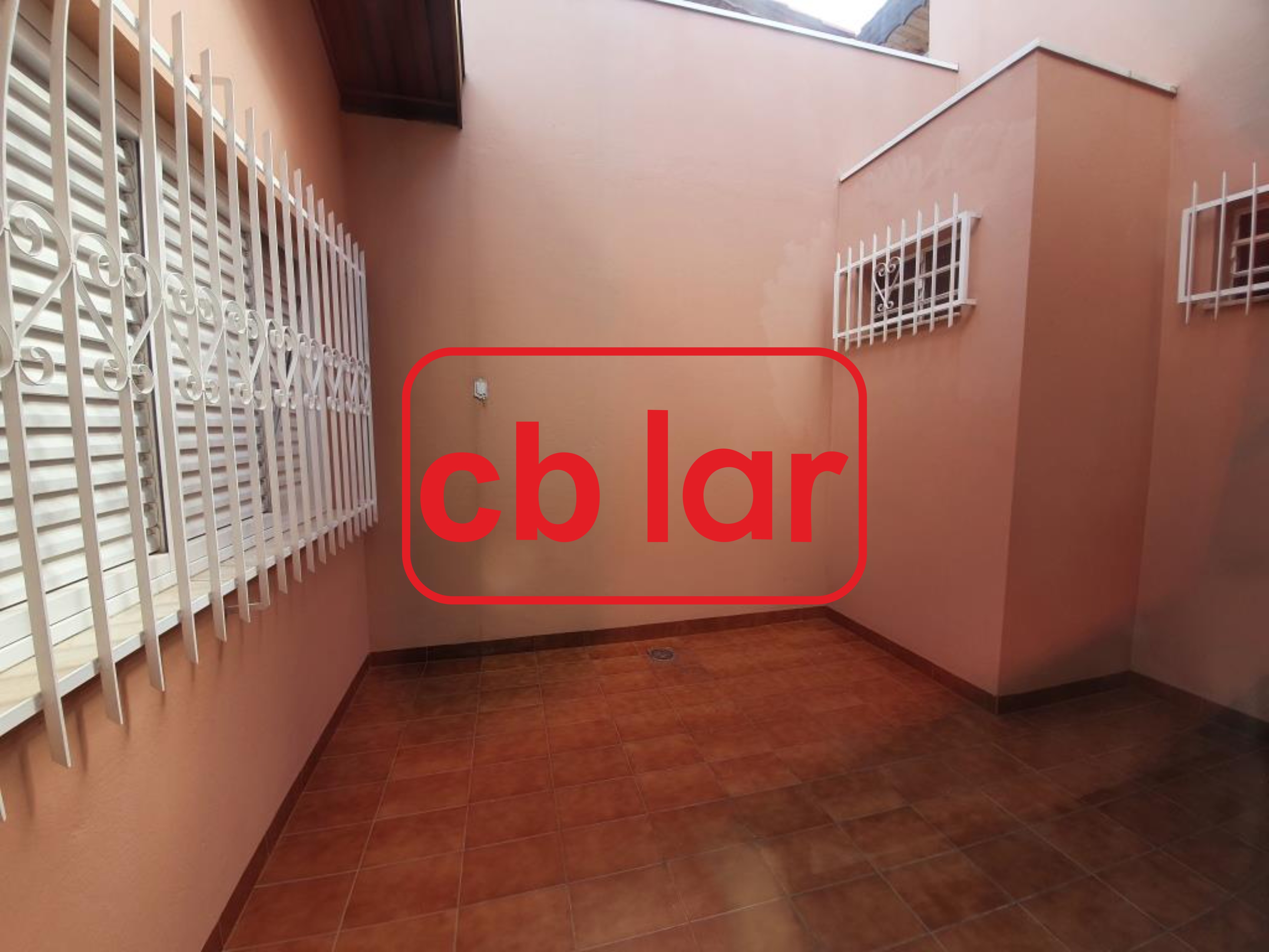 Sobrado à venda com 3 quartos, 250m² - Foto 4