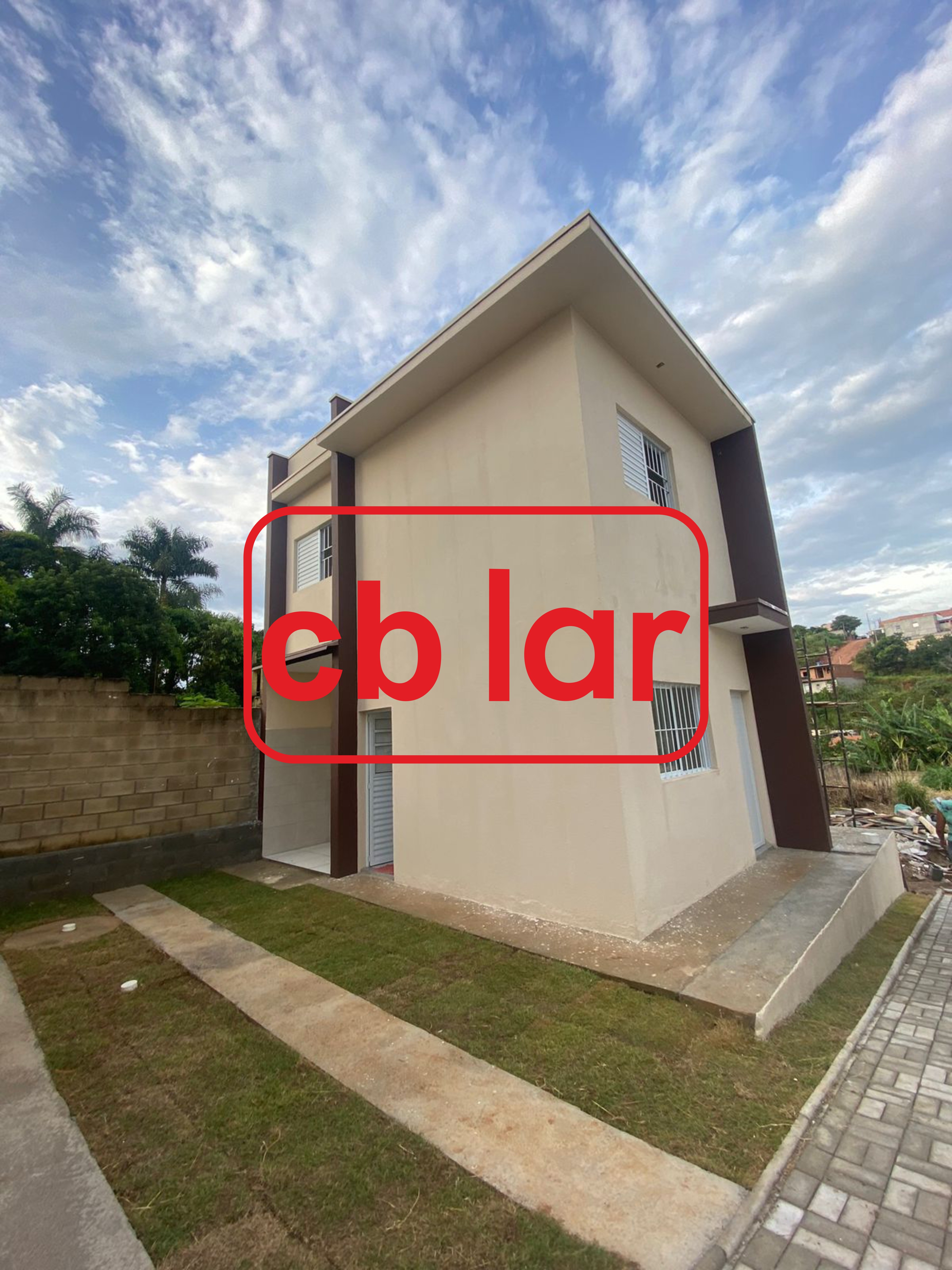 Sobrado à venda e aluguel com 2 quartos, 74m² - Foto 1