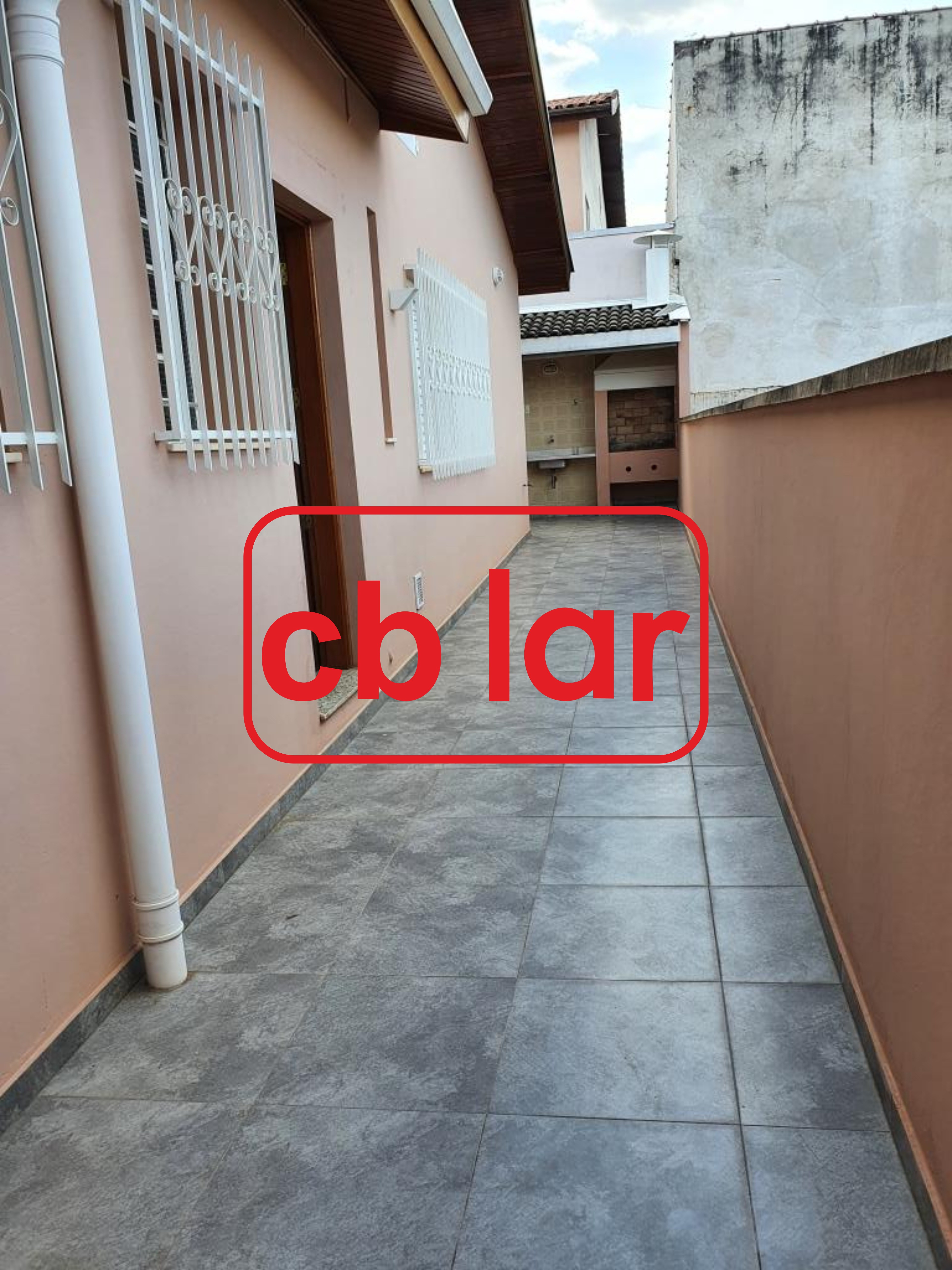 Sobrado à venda com 3 quartos, 250m² - Foto 3